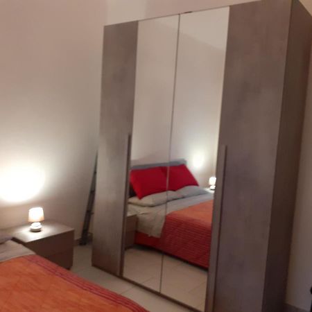 דירות אסטי La Casa Di Luca מראה חיצוני תמונה