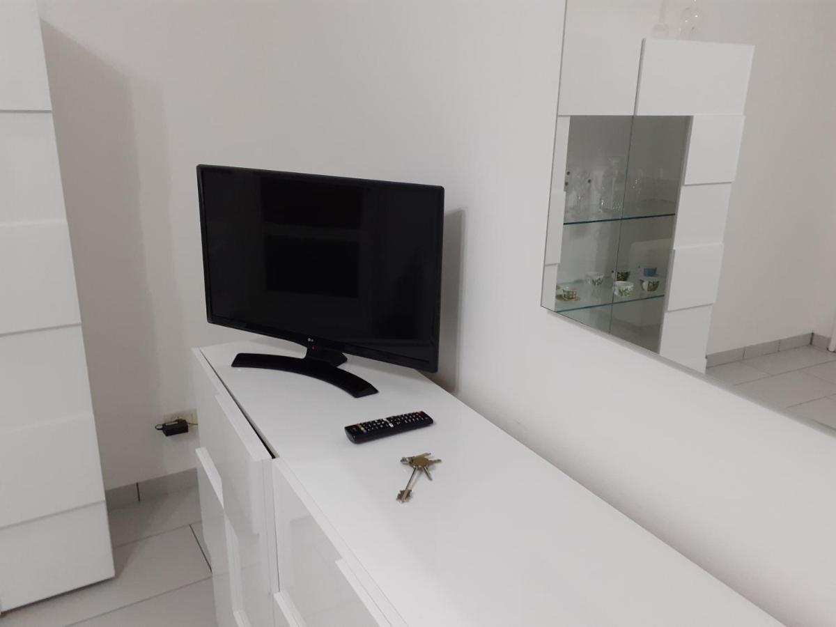 דירות אסטי La Casa Di Luca מראה חיצוני תמונה
