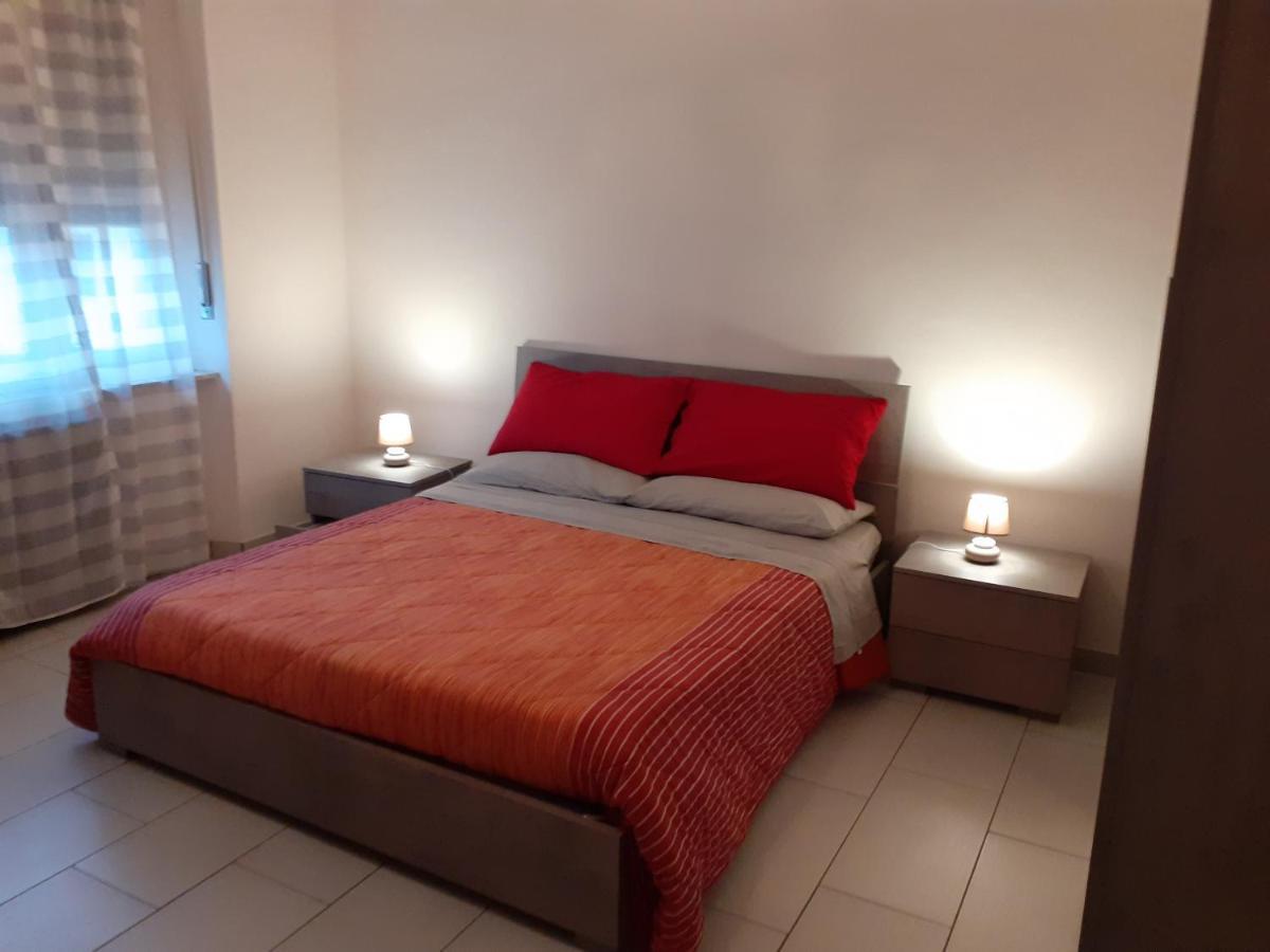 דירות אסטי La Casa Di Luca מראה חיצוני תמונה