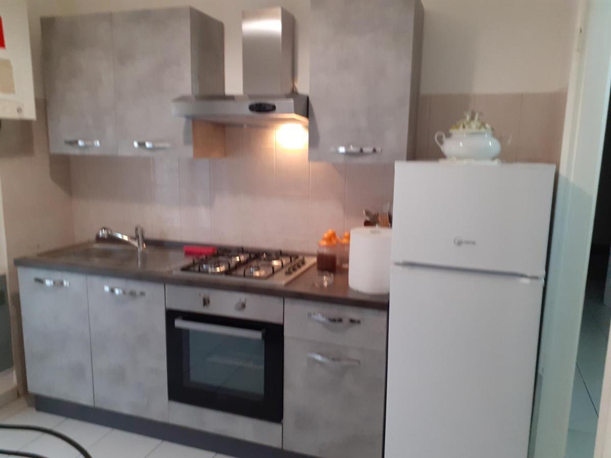 דירות אסטי La Casa Di Luca מראה חיצוני תמונה