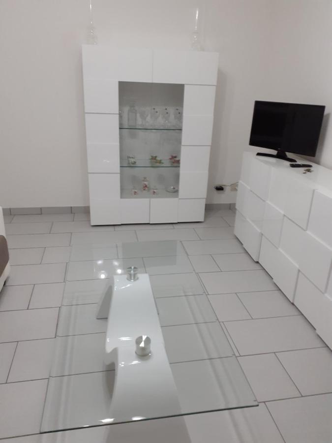 דירות אסטי La Casa Di Luca מראה חיצוני תמונה