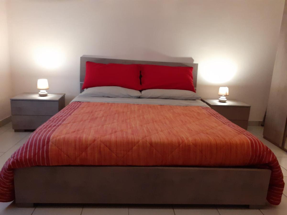 דירות אסטי La Casa Di Luca מראה חיצוני תמונה